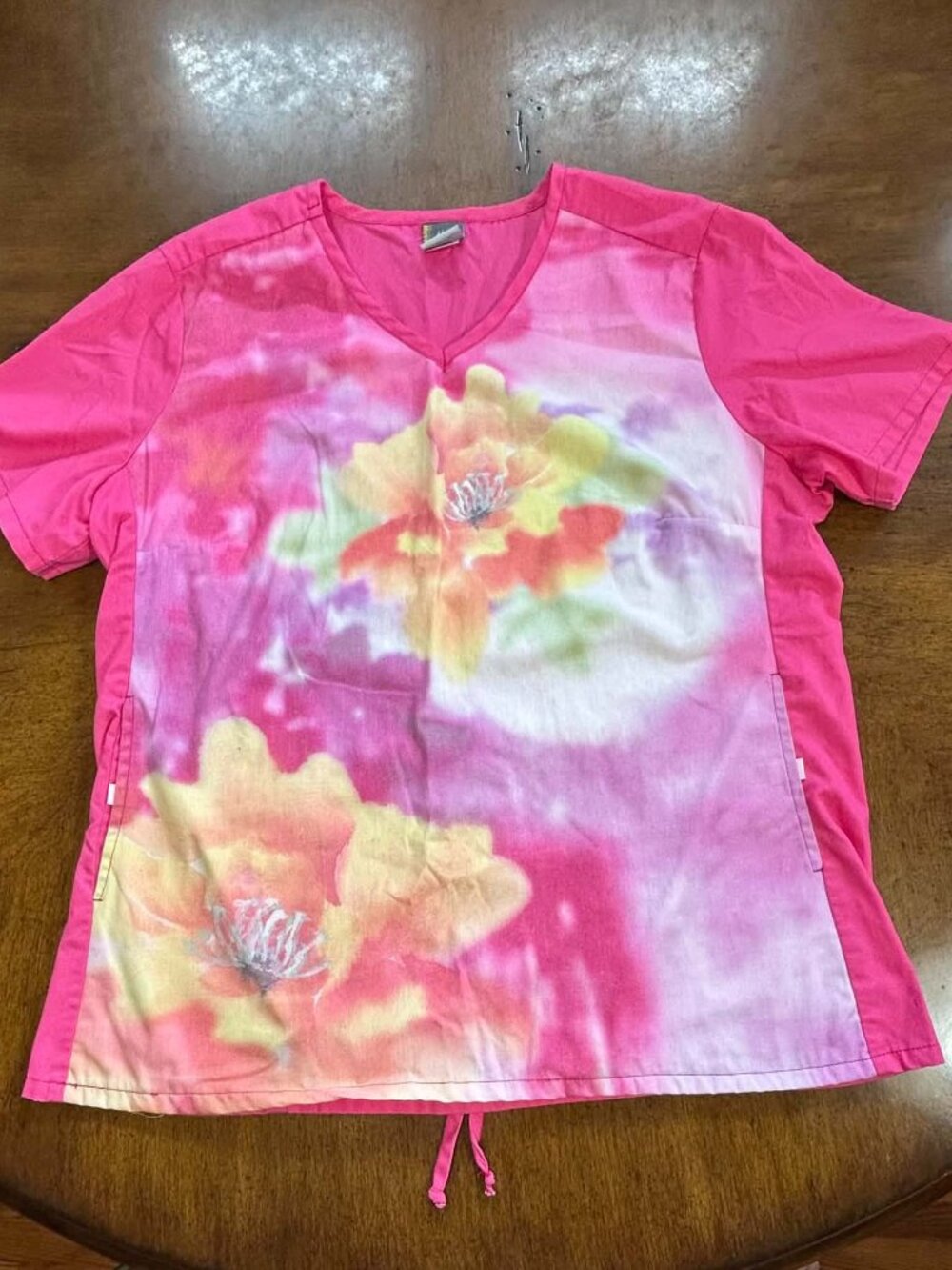 Vintage Fuscia Floral Tie-Dye Medical Scrub Top L